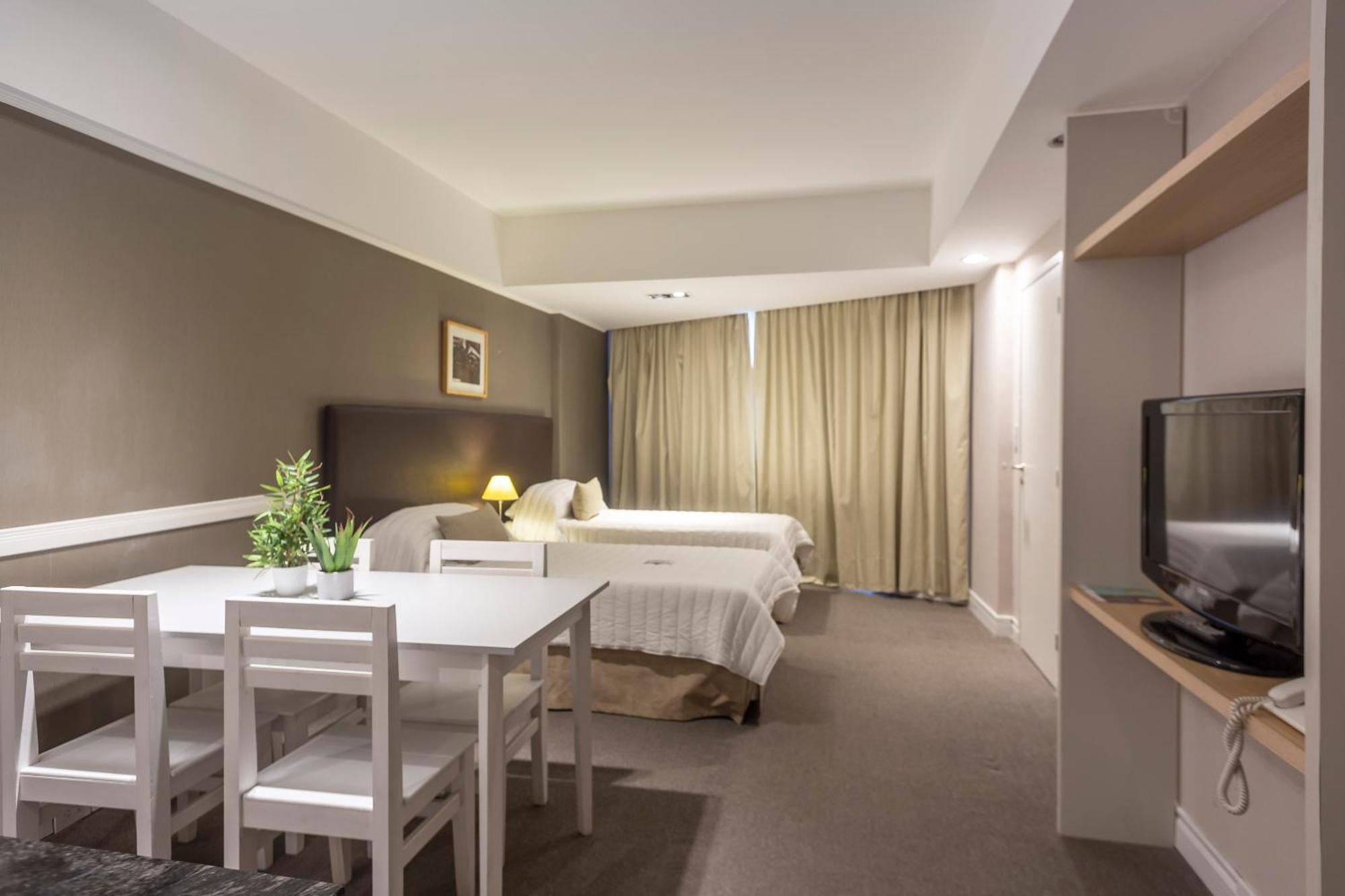 Visit & Hotel